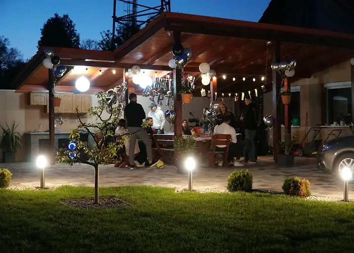 Eplenyi Apartmanhaz