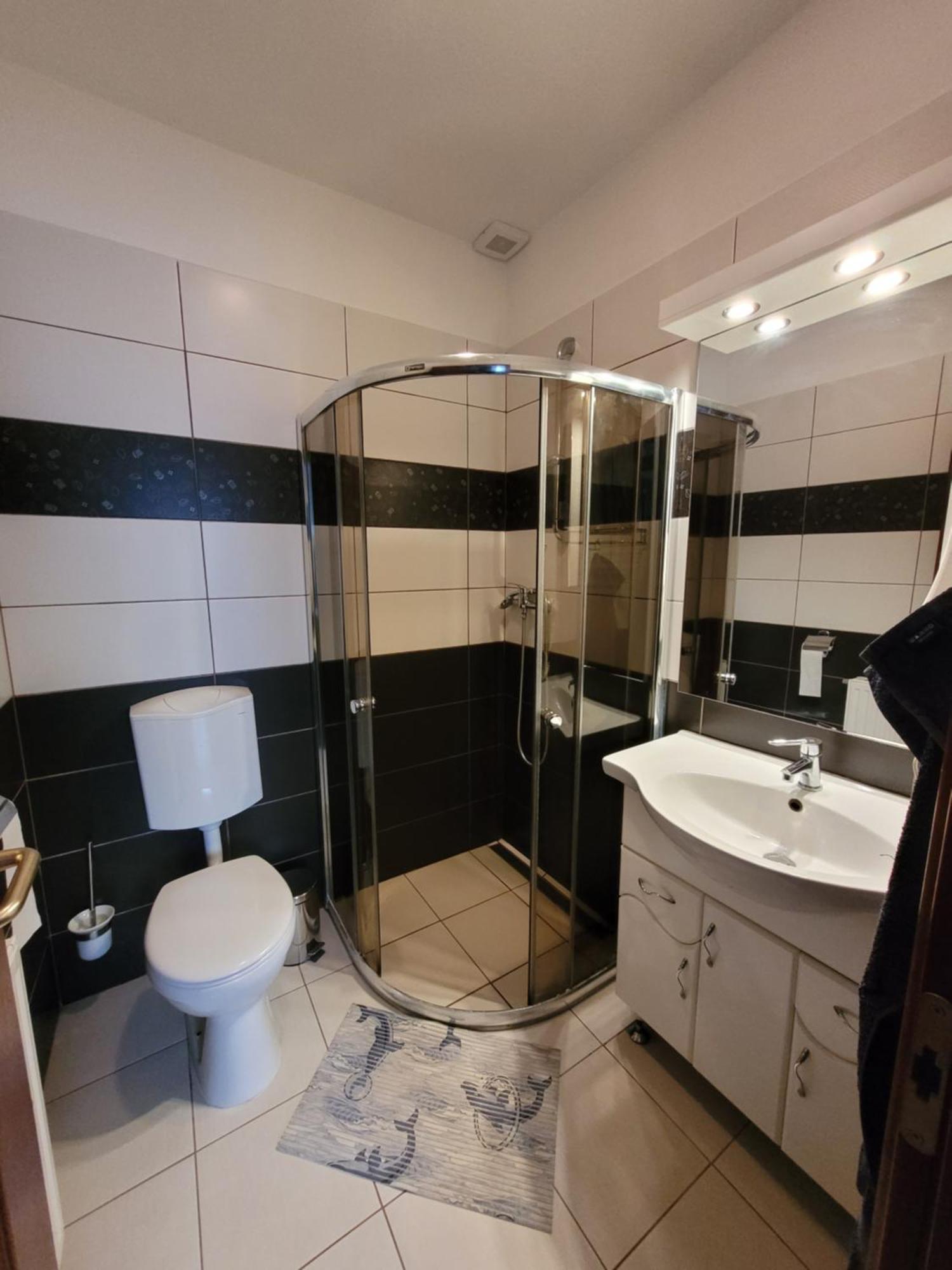 Eplenyi Apartmanhaz Apartment